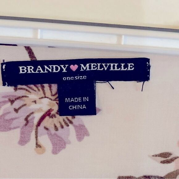 Brandy Melville Kimono Top Cream Floral Print Lightweight Sz OSFA Gorgeous - Picture 6 of 8